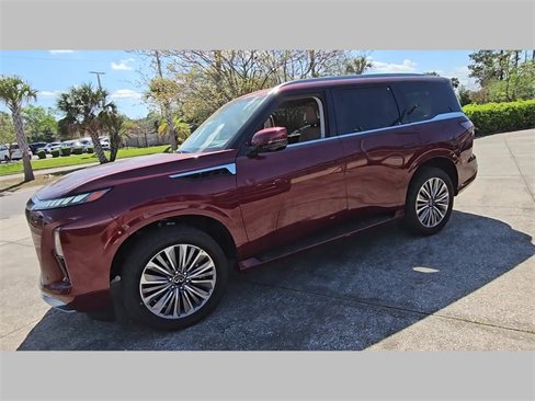 New 2025 INFINITI QX80 Sensory image 29