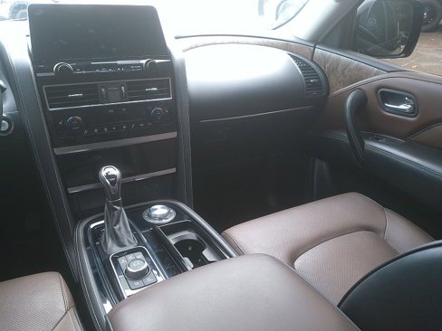 Used 2023 INFINITI QX80 Premium Select w/ Cargo Package image 11