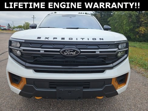 New 2025 Ford Expedition Tremor image 3