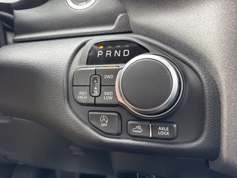 New 2026 RAM 1500 Classic Warlock image 15