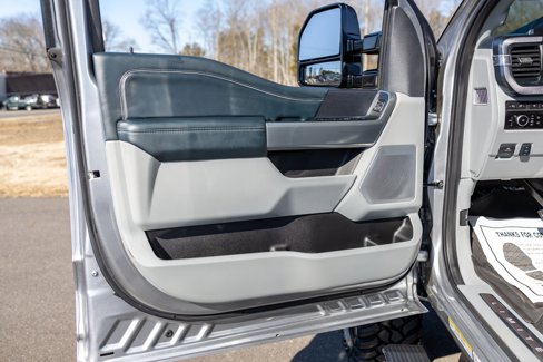 Used 2024 Ford F450 Limited w/ FX4 Off-Road Package image 34