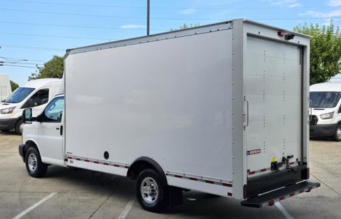 Used 2023 Chevrolet Express 3500 w/ Power Convenience Package image 6