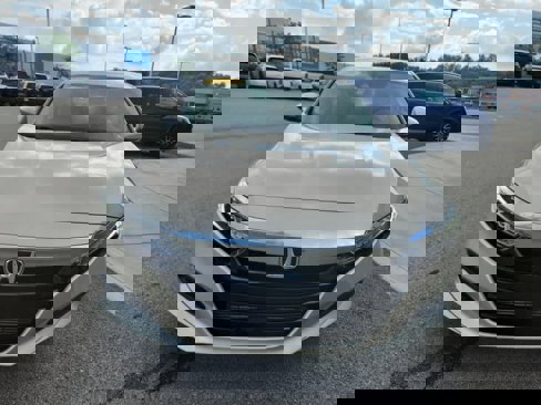 Used 2019 Honda Accord LX image 7