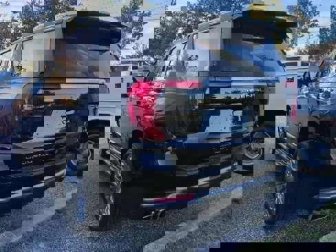 New 2026 GMC Yukon Denali w/ Advanced Technology Package image 2