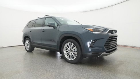 New 2026 Toyota Grand Highlander AWD image 30