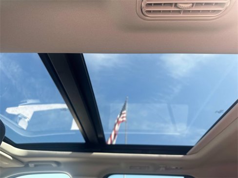 New 2025 Ford Expedition Active image 9