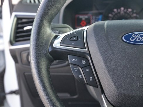 Used 2024 Ford Edge SEL image 18