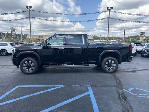 New 2025 GMC Sierra 2500 Denali w/ Denali Reserve Package image 7