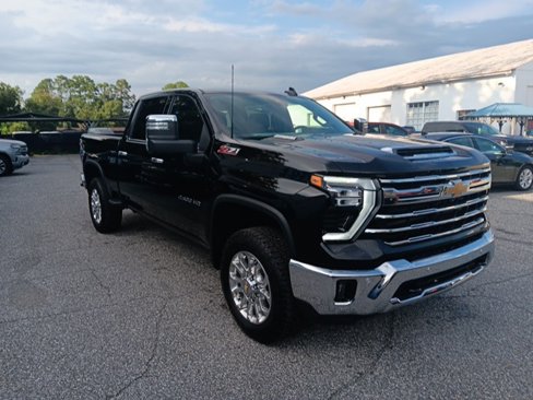 New 2025 Chevrolet Silverado 2500 LTZ w/ LTZ Convenience Package image 12