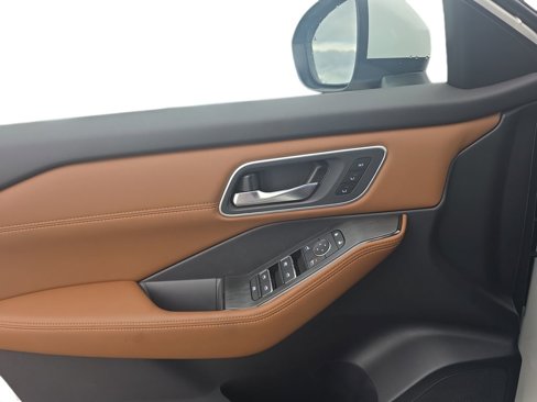 New 2026 Nissan Rogue Platinum w/ Platinum Premium Package image 17