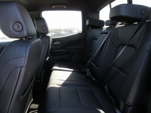 New 2025 GMC Canyon Elevation w/ Convenience Package image 13