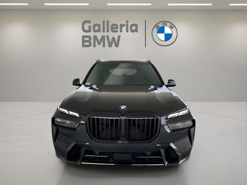 Used 2026 BMW X7 xDrive40i w/ M Sport Package image 5