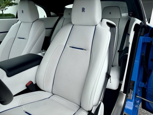 Used 2020 Rolls-Royce Wraith image 20
