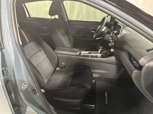 Used 2024 Nissan Sentra SR image 32