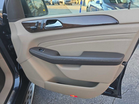 Used 2013 Mercedes-Benz ML 350 2WD image 26