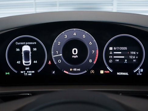 New 2025 Porsche Cayenne S image 18