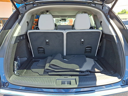 Certified 2025 Acura MDX w/ Technology Package image 34