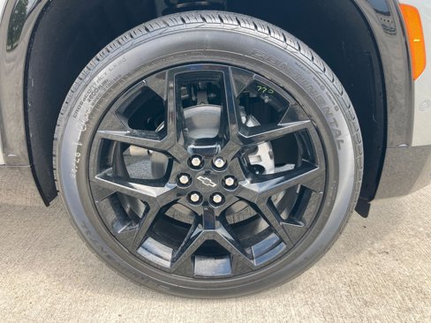 New 2026 Chevrolet Traverse RS w/ LPO, Floor Liner Package image 10