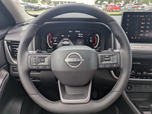 New 2025 Nissan Rogue Platinum w/ Platinum Premium Package image 28