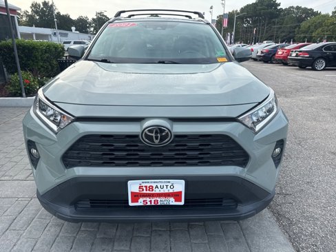 Used 2021 Toyota RAV4 XLE Premium image 5