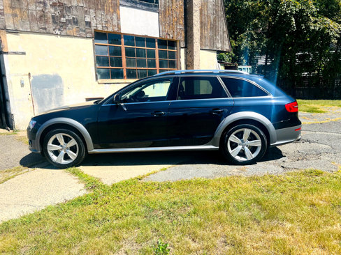 Used 2016 Audi A4 Premium image 3
