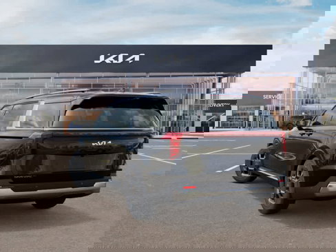 New 2026 Kia Carnival SX image 4