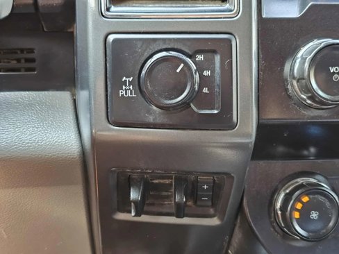 Used 2020 Ford F250 XLT w/ XLT Premium Package image 25