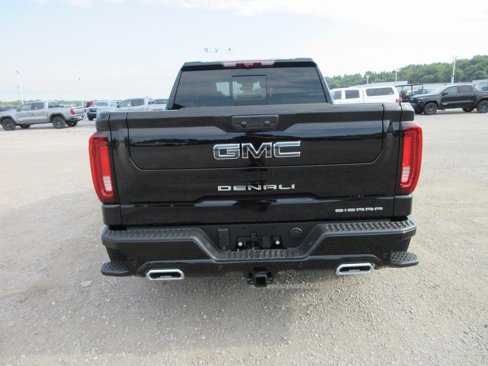 New 2026 GMC Sierra 1500 Denali Ultimate image 6
