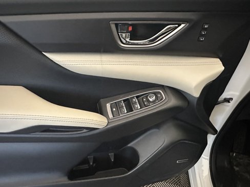 New 2025 Subaru Ascent Limited image 20