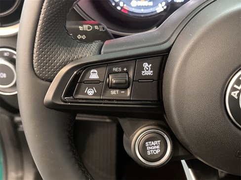New 2025 Alfa Romeo Giulia AWD w/ Driving Assist Package image 16
