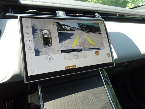 New 2026 Land Rover Range Rover Velar Dynamic SE image 4