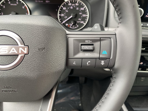 New 2026 Nissan Rogue SV image 18