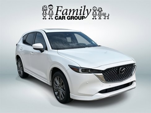 New 2025 MAZDA CX-5 Signature image 1