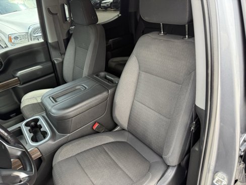 Used 2021 Chevrolet Silverado 1500 RST w/ Z71 Off-Road Package image 9
