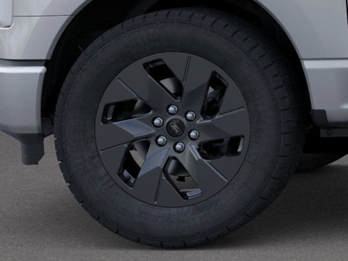 New 2025 Ford F150 Lightning Lariat image 19
