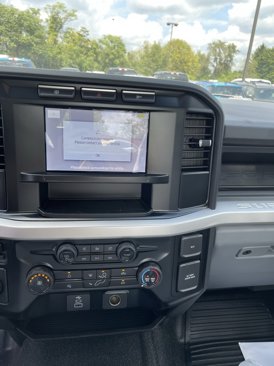 New 2023 Ford F550 2WD Regular Cab Super Duty image 7