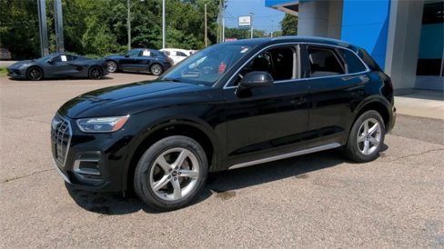 Used 2023 Audi Q5 2.0T Premium image 4