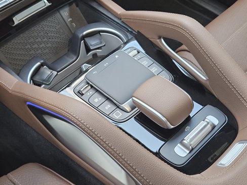 New 2026 Mercedes-Benz GLS 580 4MATIC image 20