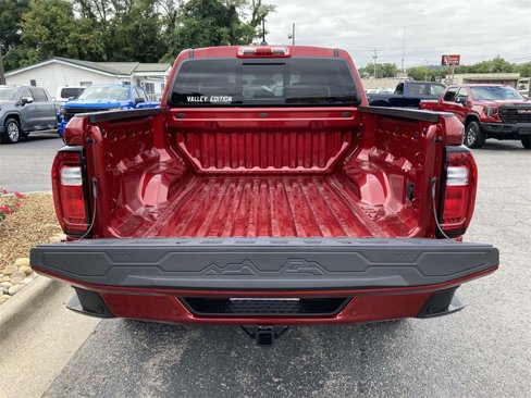 New 2026 GMC Canyon Elevation w/ Convenience Package image 11