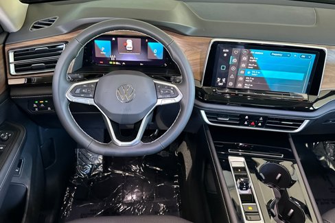 New 2026 Volkswagen Atlas SE image 13