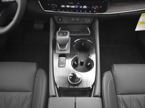 New 2026 Nissan Rogue Platinum w/ Platinum Premium Package image 12