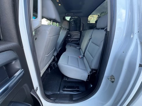 Used 2019 Chevrolet Silverado 2500 W/T image 17