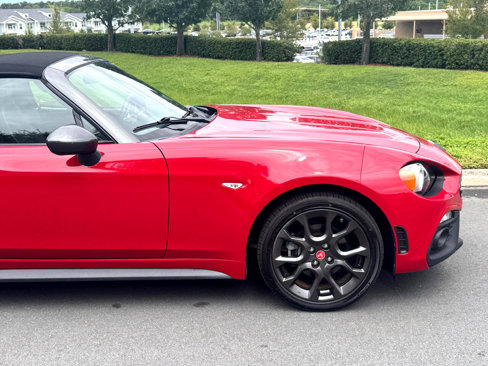 Used 2017 FIAT 124 Spider Abarth image 29