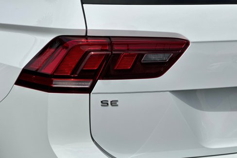Used 2022 Volkswagen Tiguan SE image 28