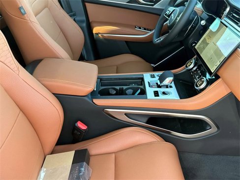 New 2026 Jaguar F-PACE R-Dynamic S image 8