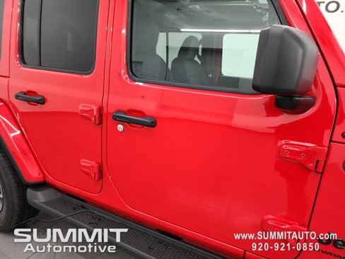 New 2025 Jeep Wrangler Sahara image 23