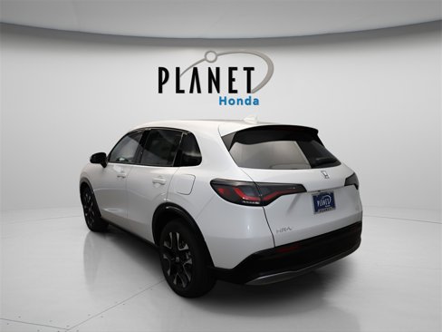 New 2026 Honda HR-V EX-L image 3