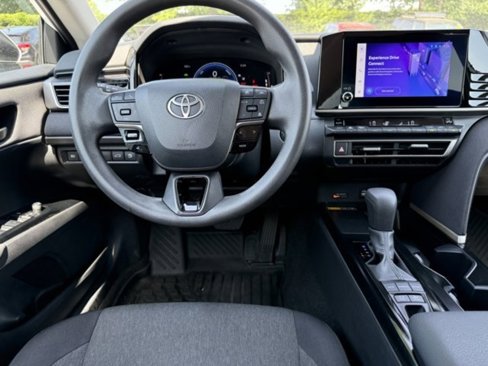 Certified 2025 Toyota Camry LE image 22