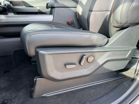 New 2026 Ford F250 Lariat w/ Lariat Ultimate Package image 14
