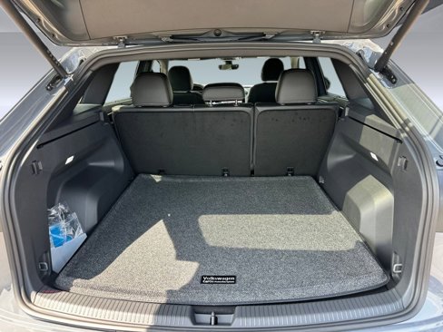 New 2026 Volkswagen Atlas Cross Sport SEL image 26